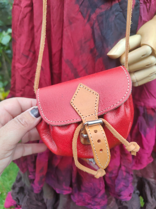 Mini satchel leather bag/ necklace / wear on waist 