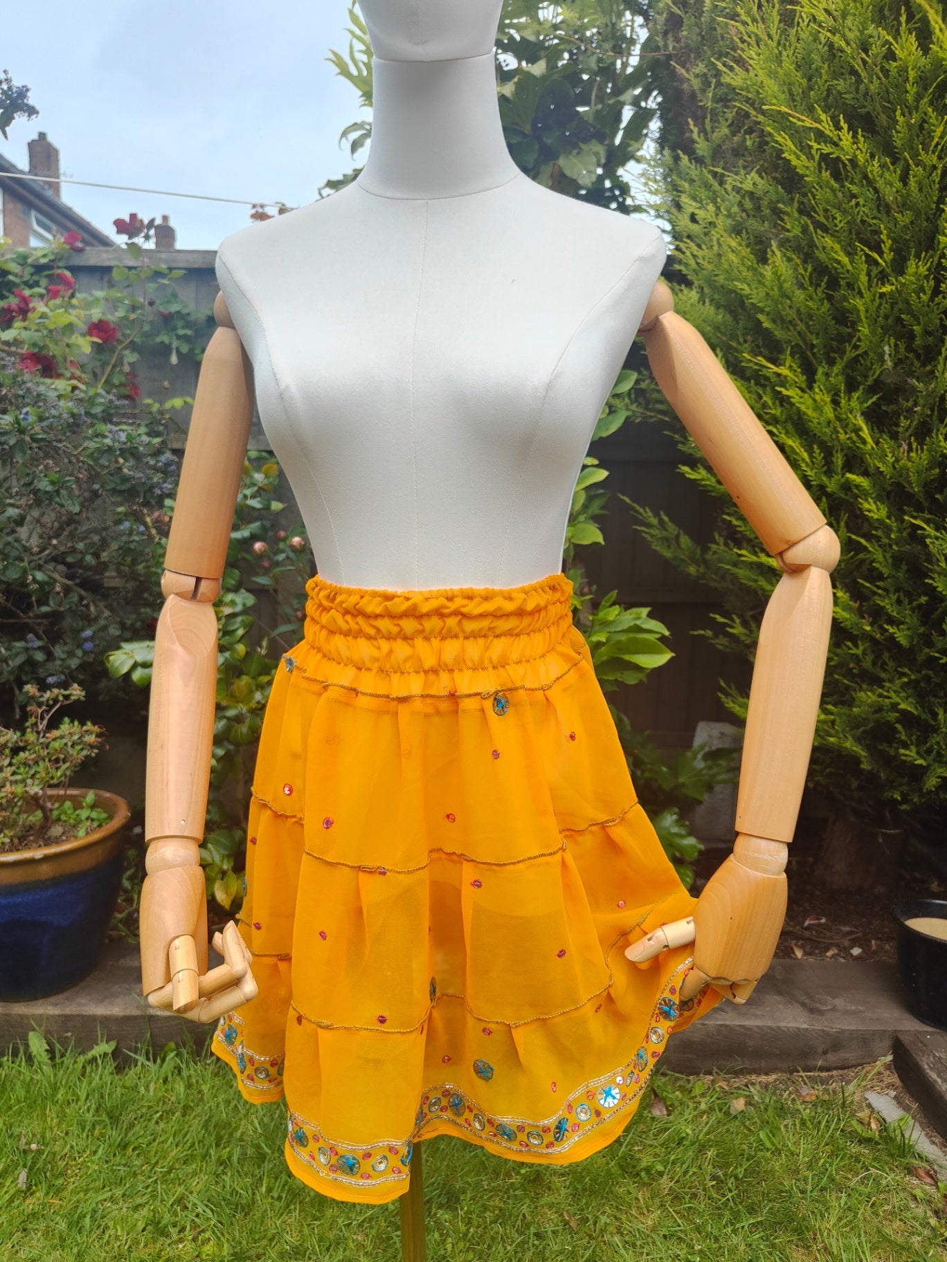 Boho sari beach skirt - yellow 