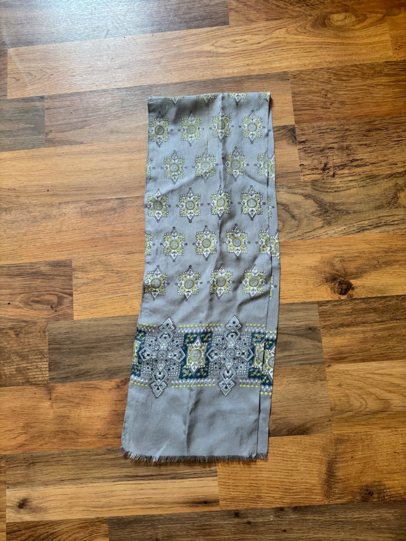 Scarf