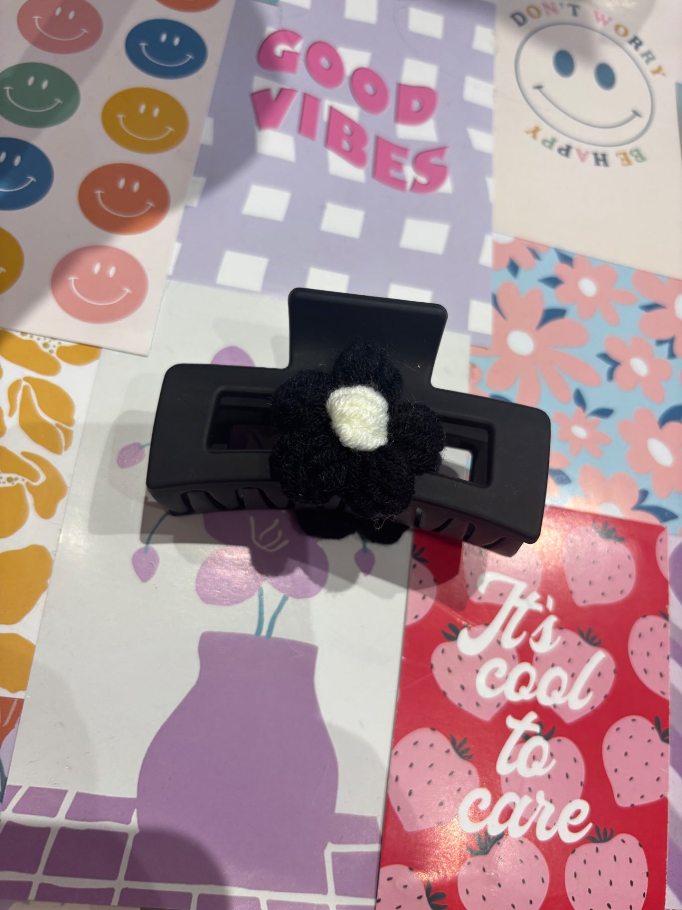 Black Flower Claw Clip