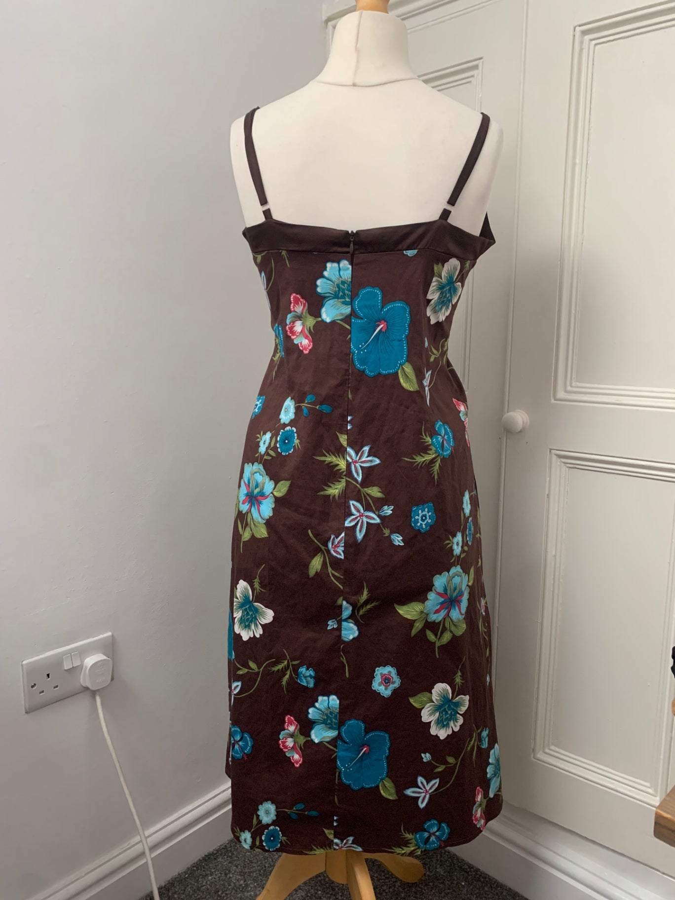 97% cotton brown floral dress