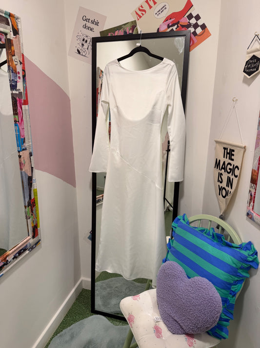 White Hen Do Fishtail Dress Size Large