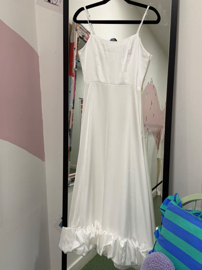 White Hen Do Ruffle Dress Size Small
