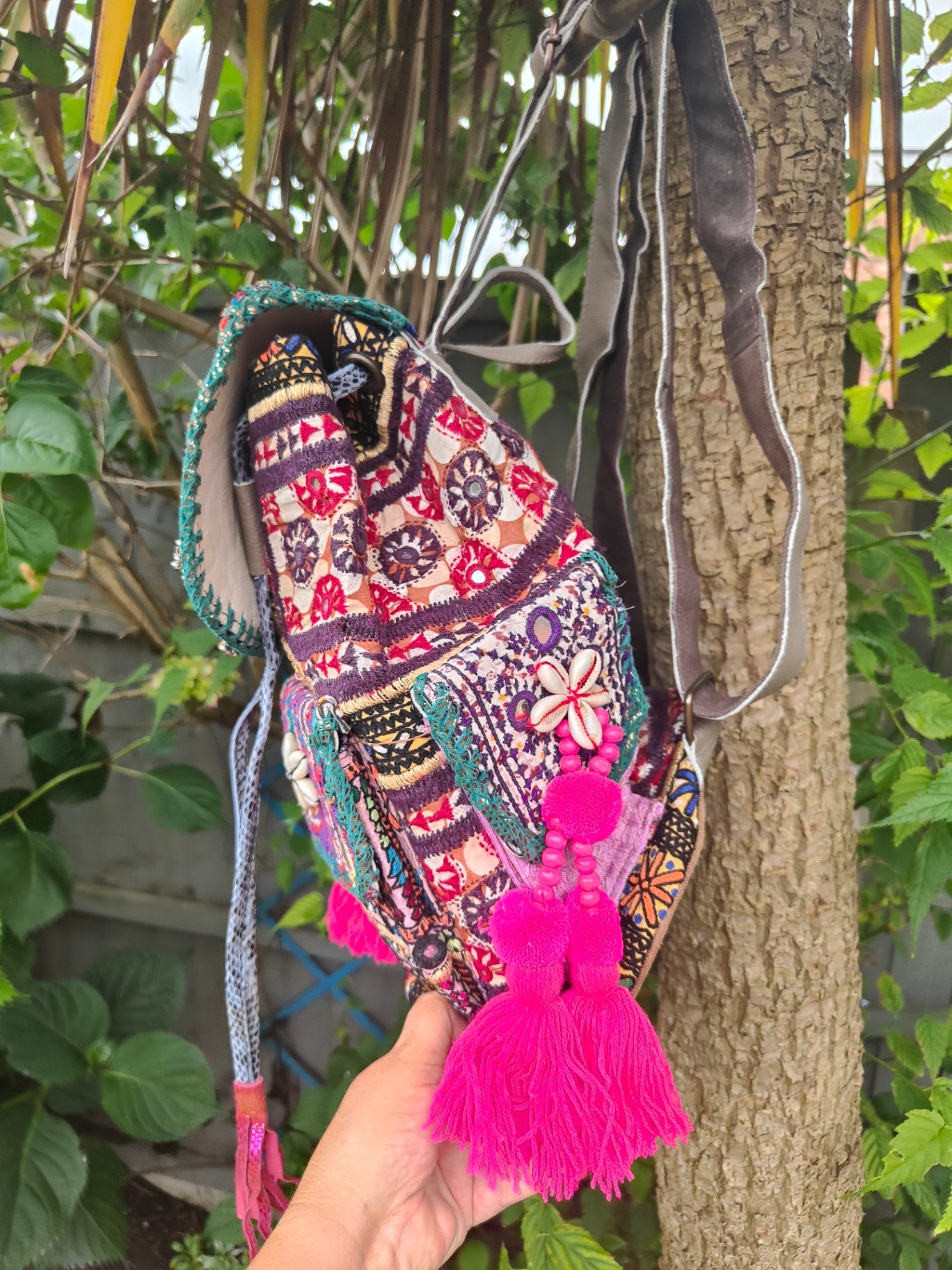 Skiathos back pack bag leather straps