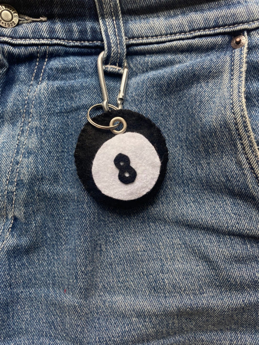 8 Ball Keyring