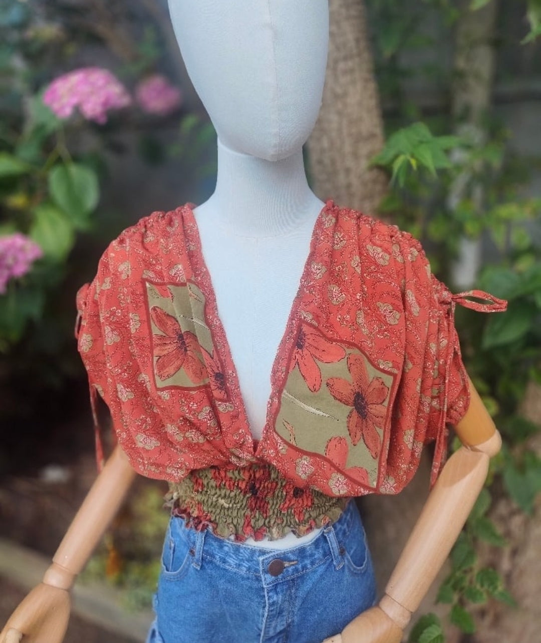 Es Cana Grecian Top - Rust Red & Green 