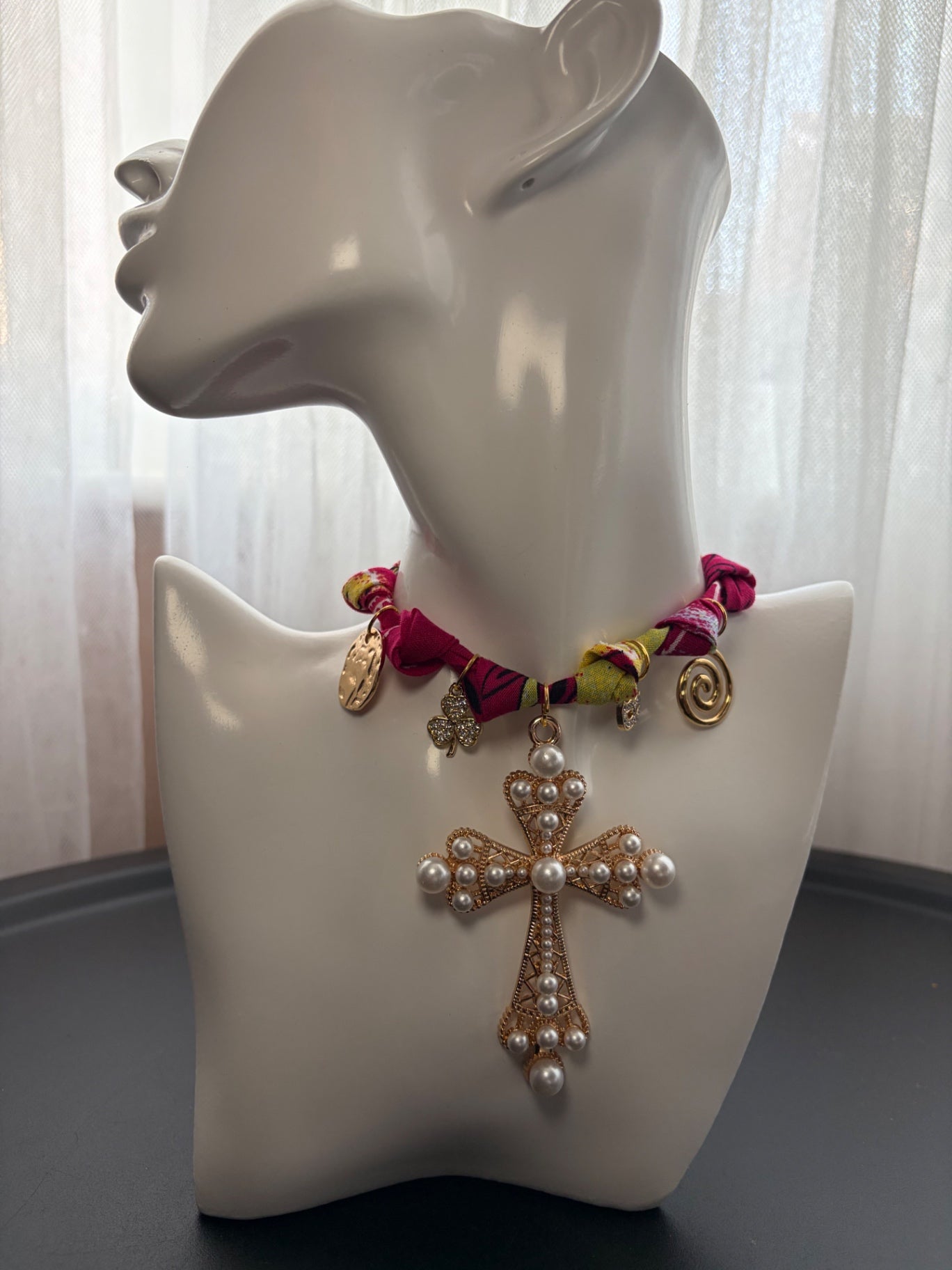 Colourful bandana necklace 
