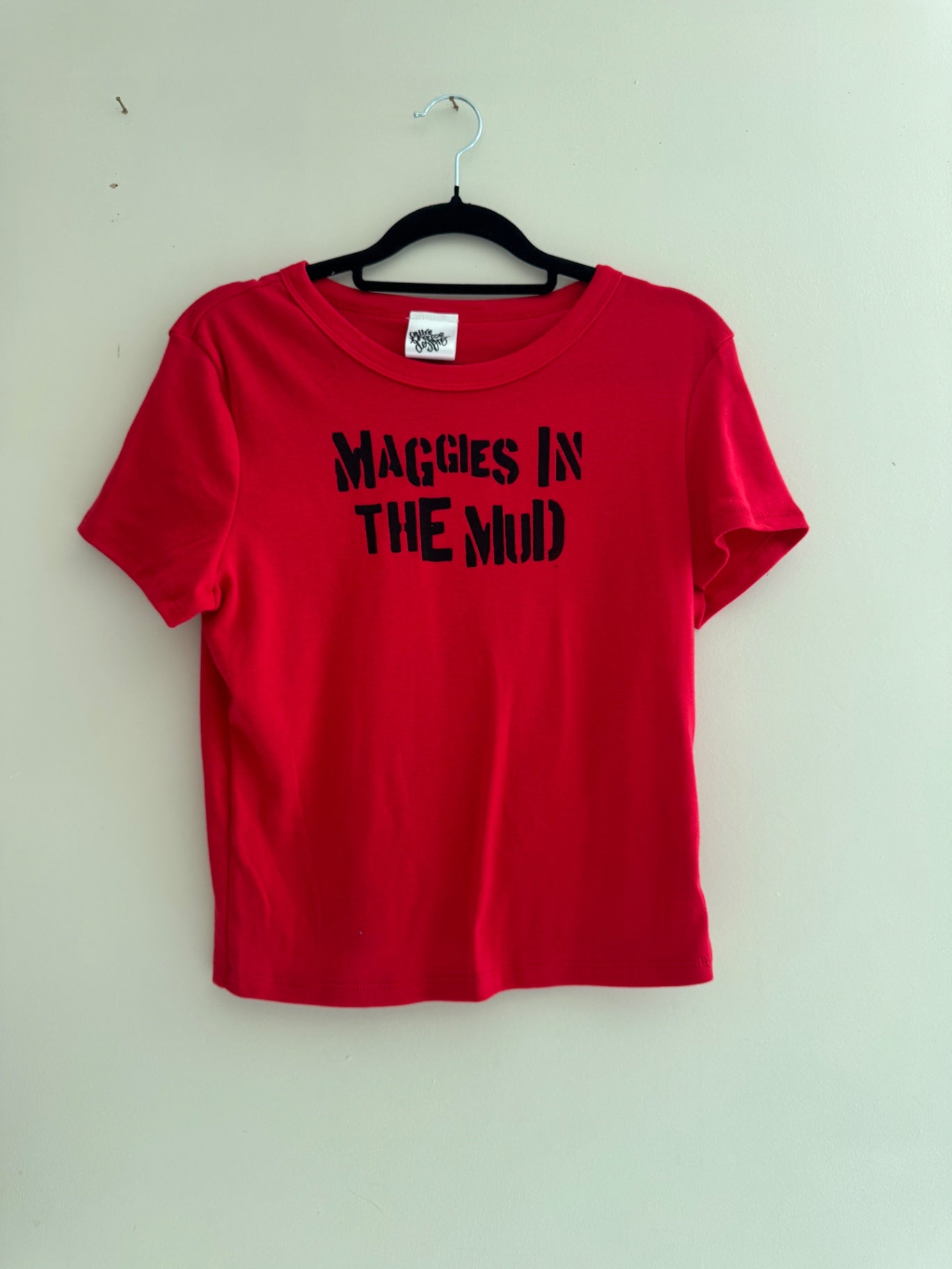 maggies in the mud baby tee - large