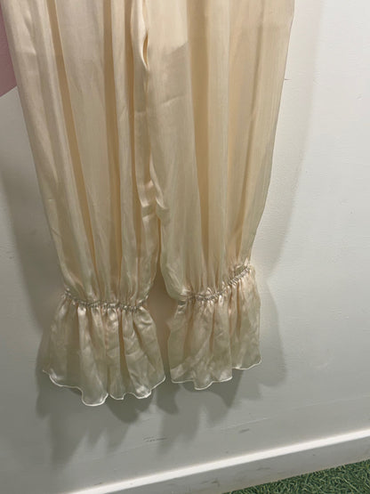 Silky Cream Hareem With Side Split