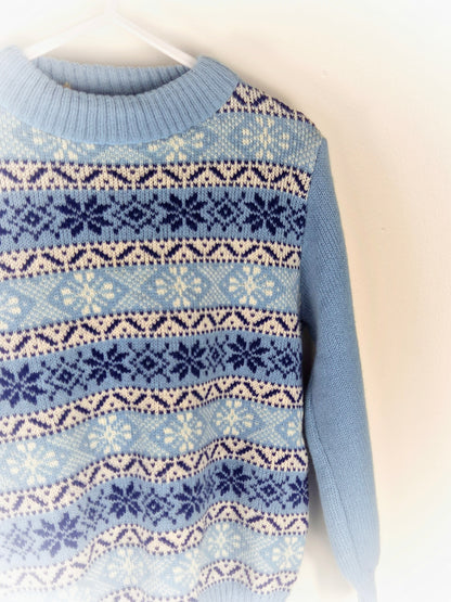 Vintage knitted sweater 
