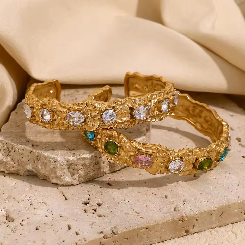 Moonlight Relic Cuff Gold