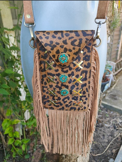 Yellowstone mobile / crossbody bag - Leopard