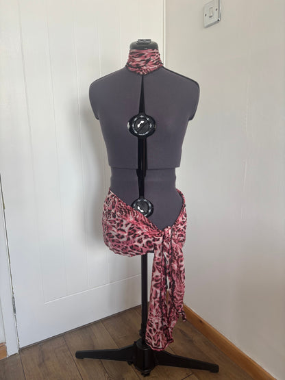 Mini sarong skirt and necktie