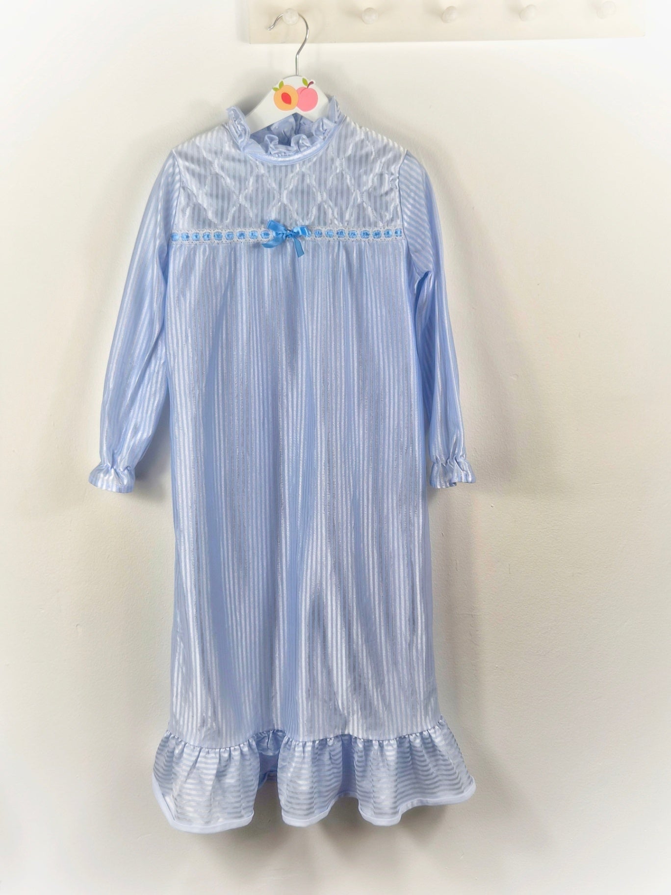 Vintage nightgown