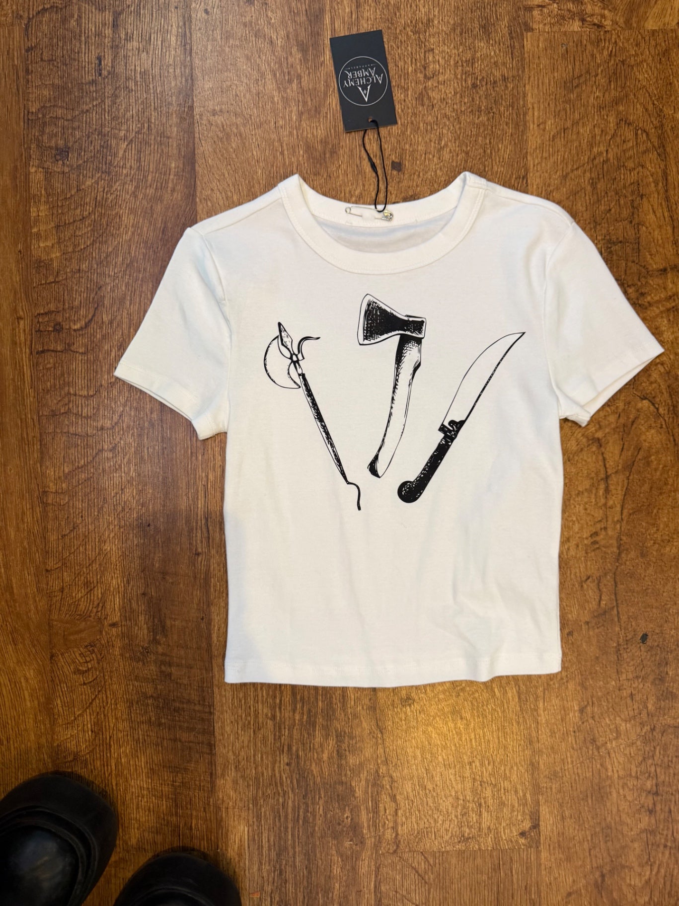 Mediaeval weaponry cropped T-shirt size extra small