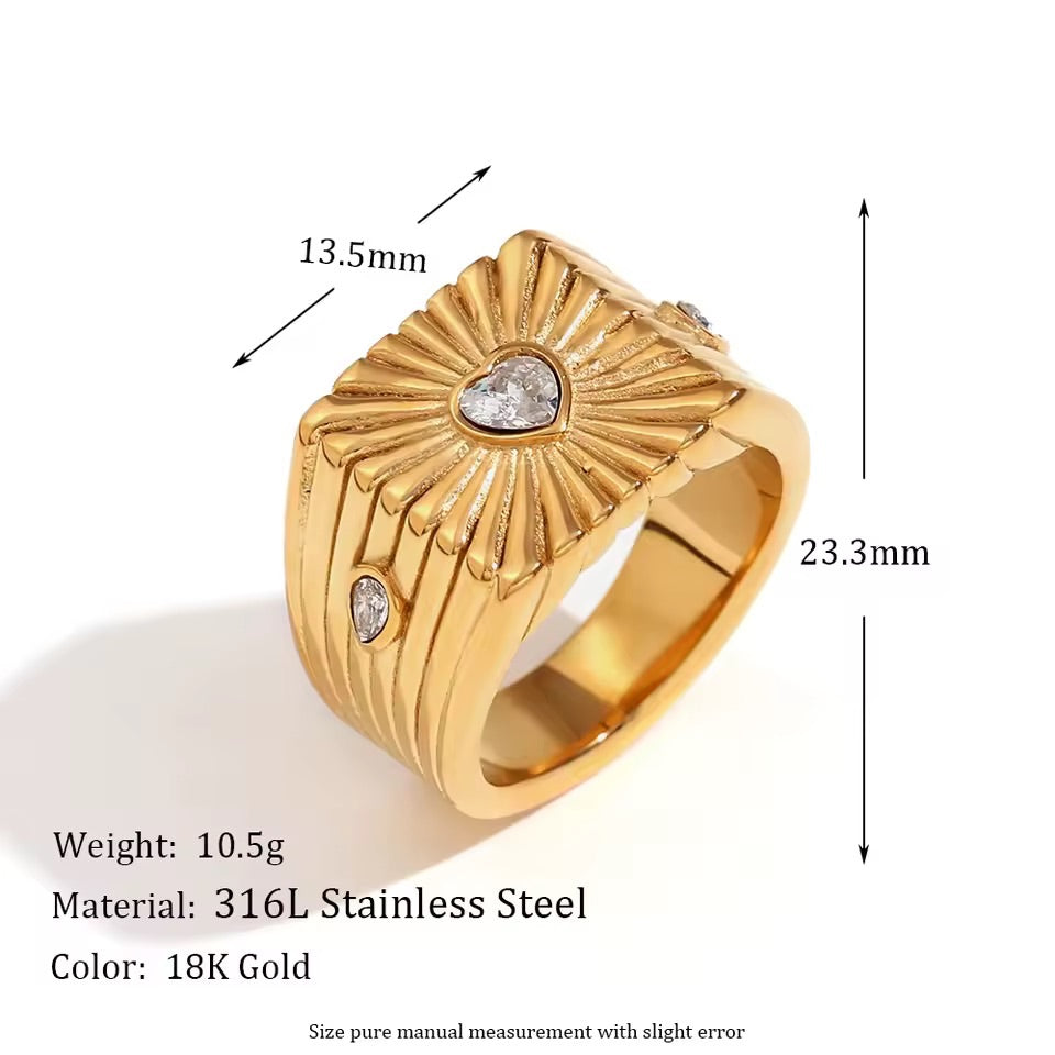 Queen Of Hearts Signet Ring Silver Red S8