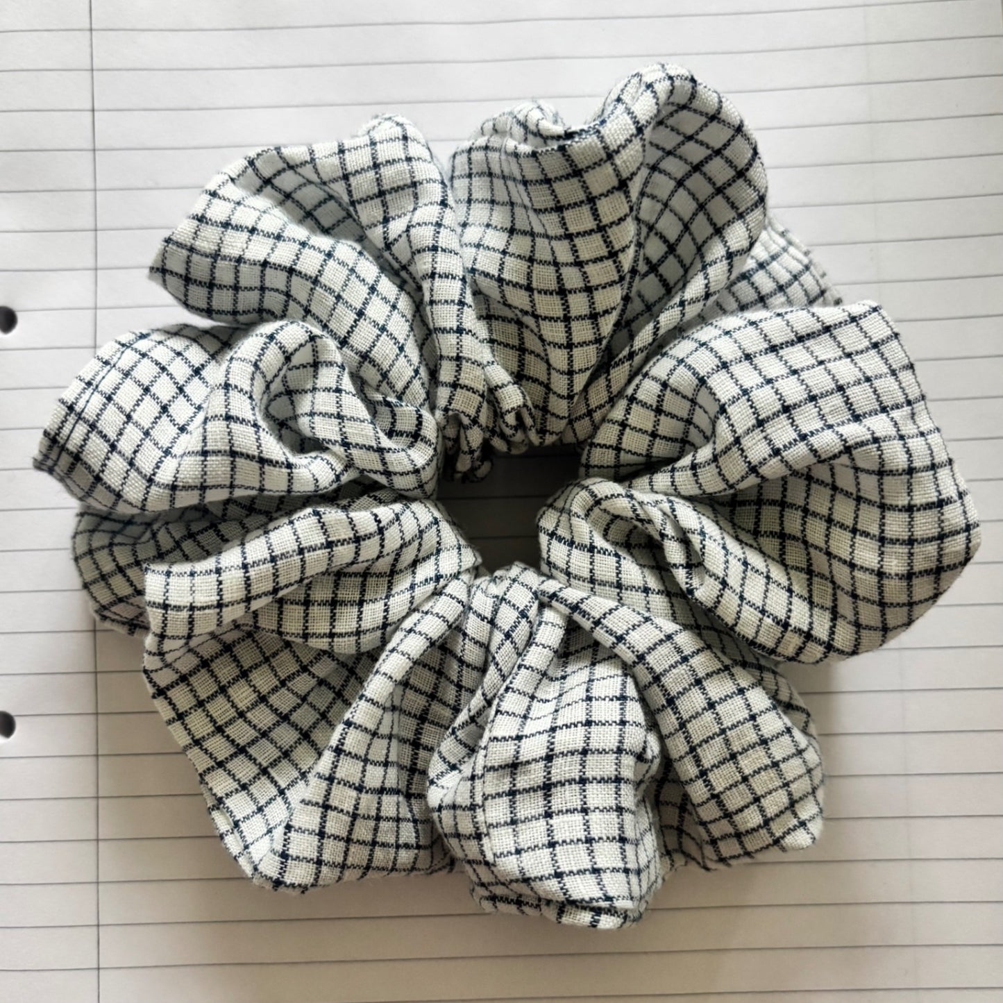 XL Grid Scrunchie