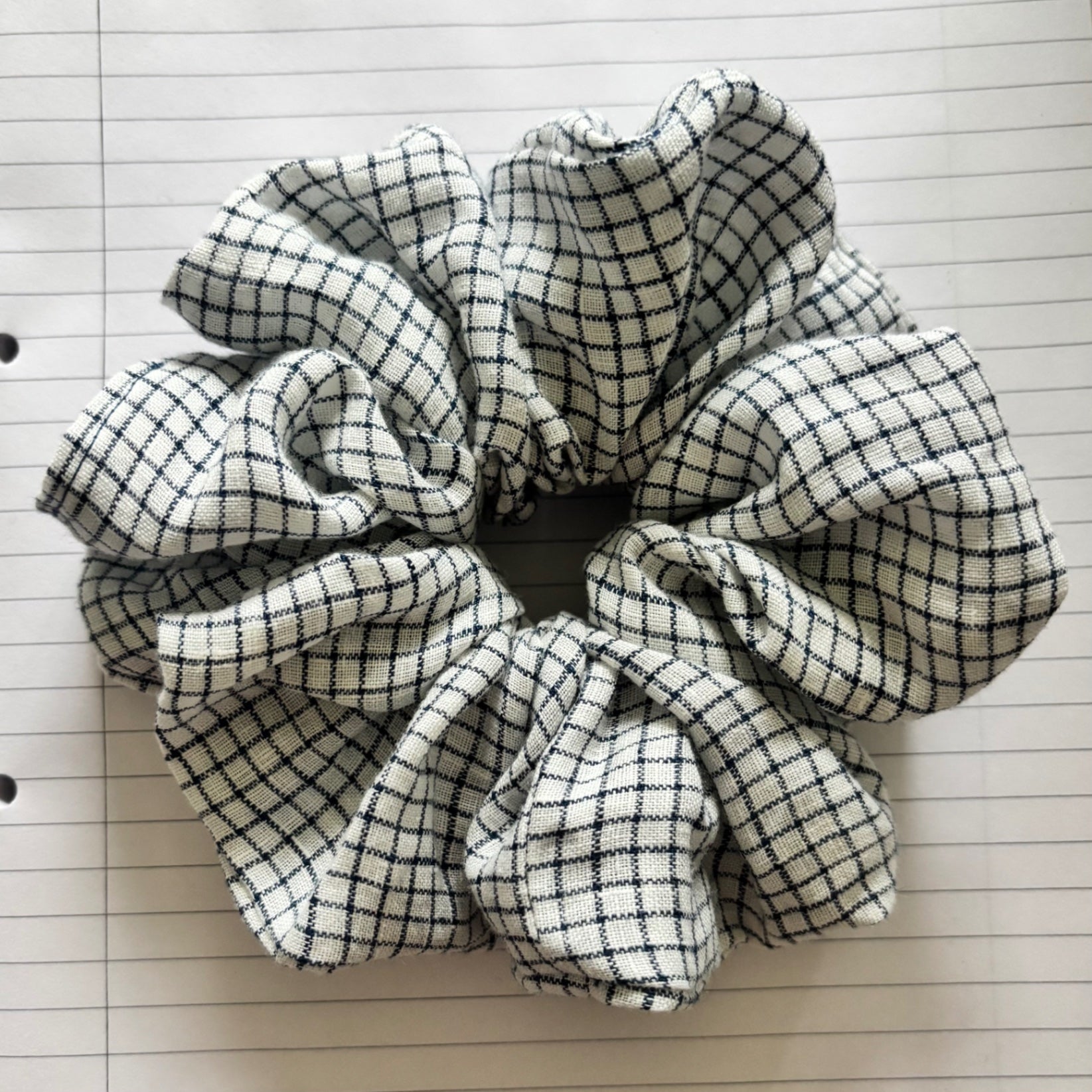 XL Grid Scrunchie