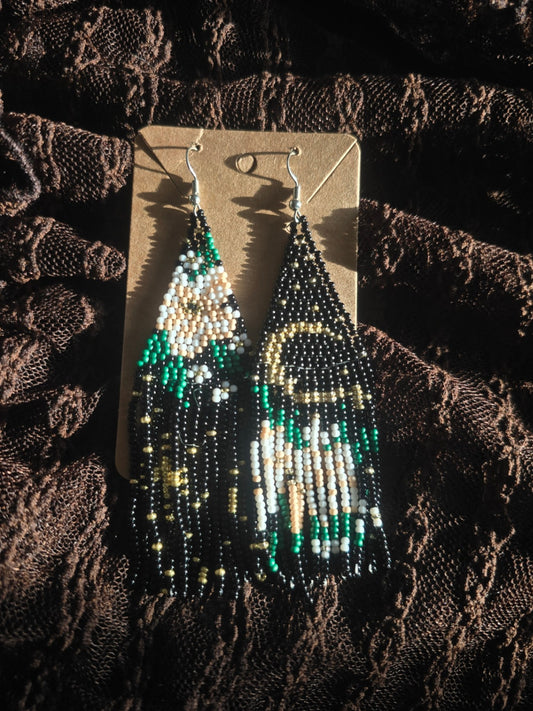 Peach moon beaded earrings 