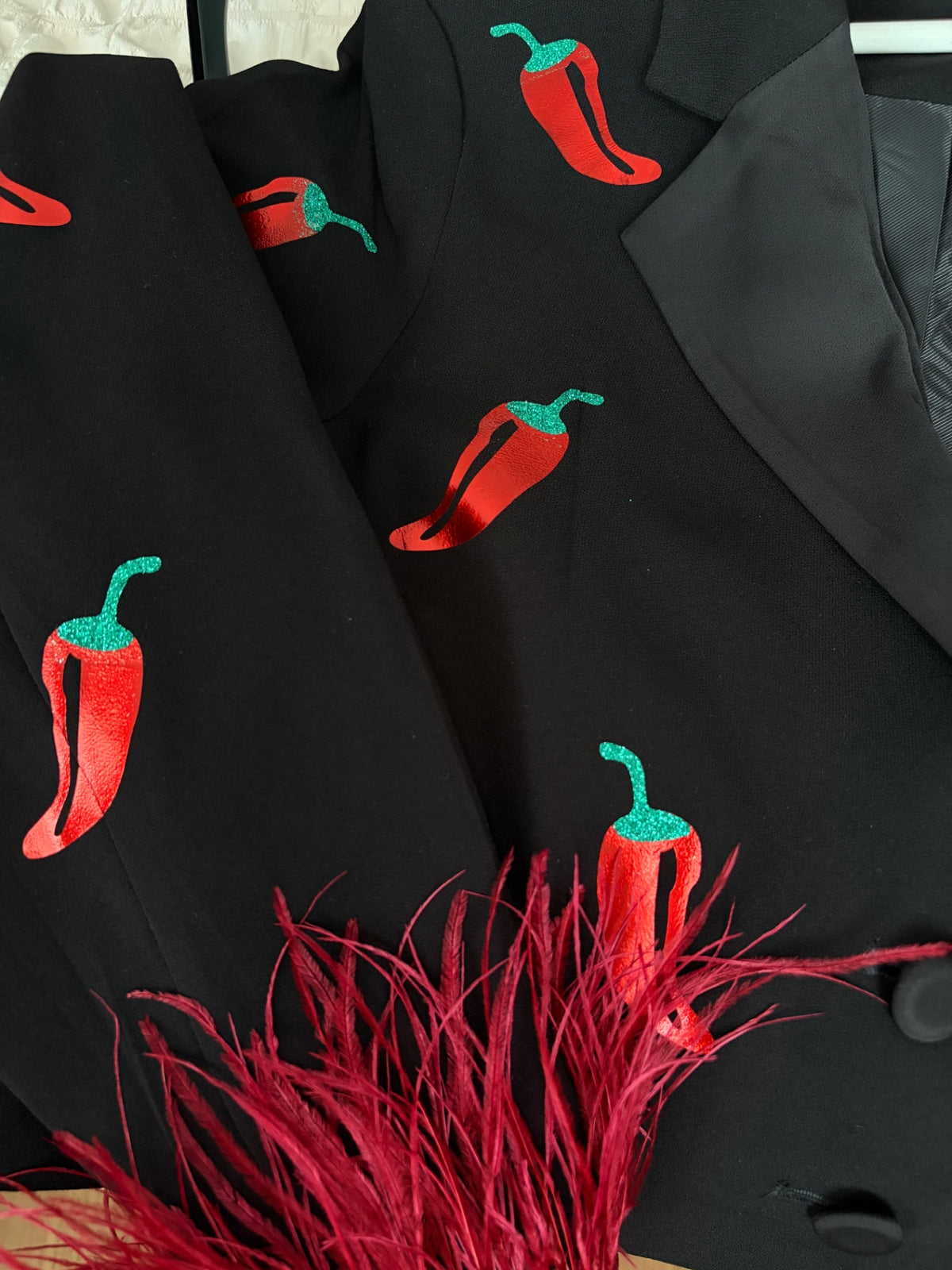 Spicy Feather cropped blazer 