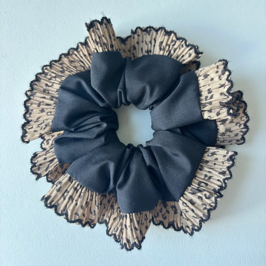 Wild Frill Scrunchie