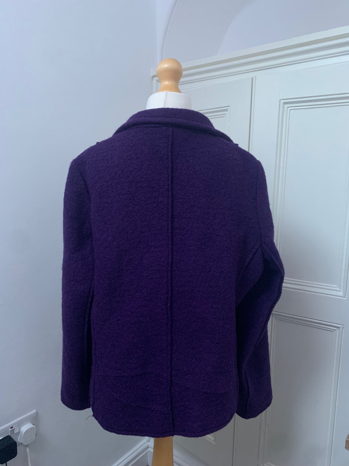vintage italian 100% wool purple jacket 