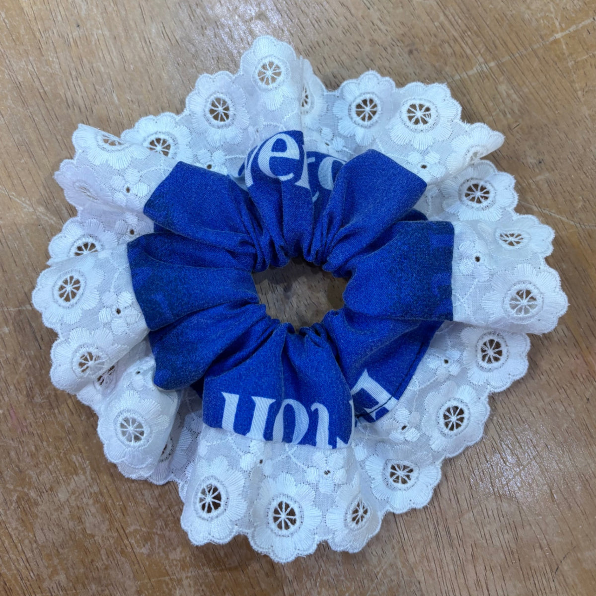 XL Lacy Everton Scrunchie
