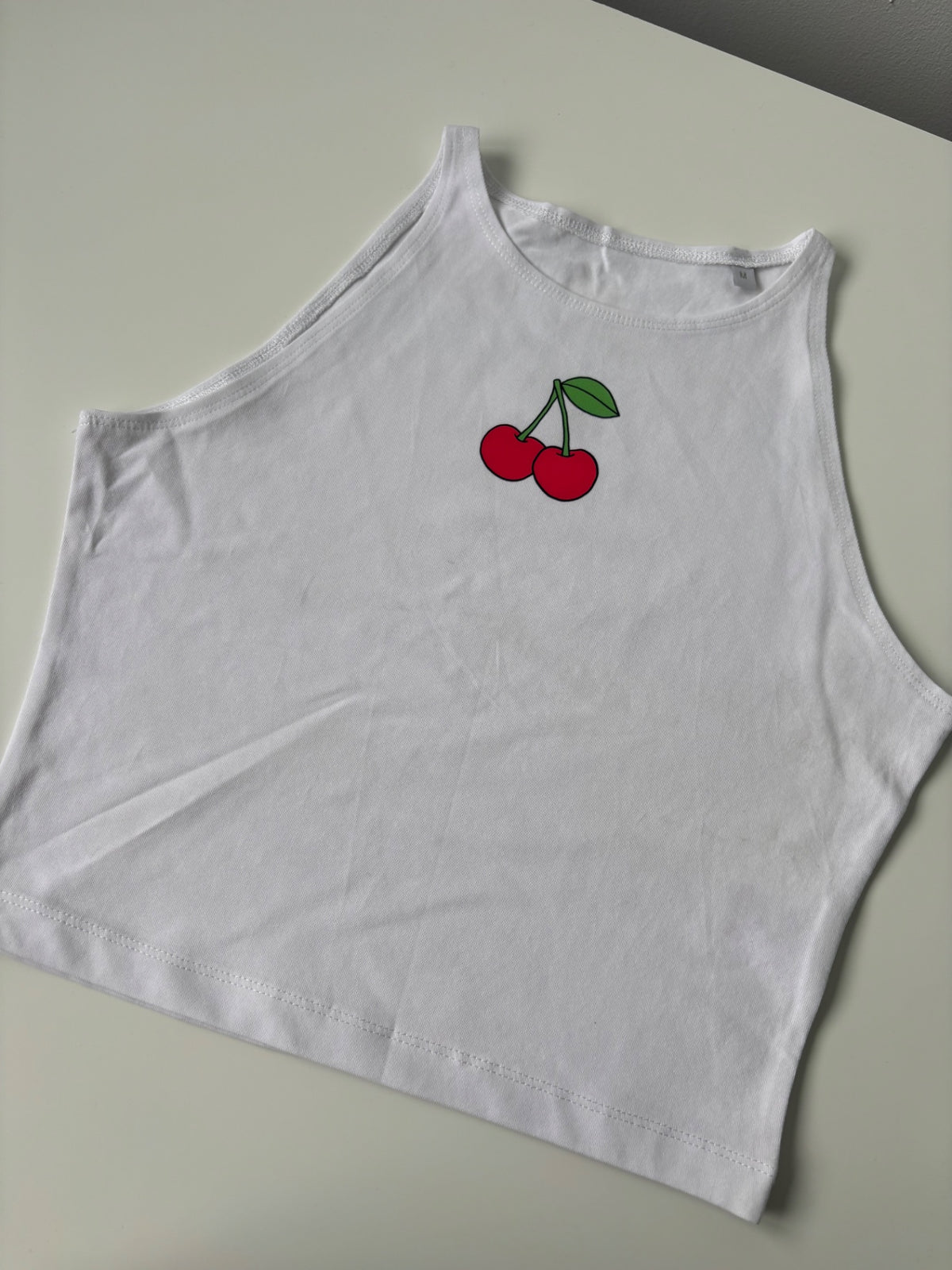 CHERRY CROP TANK TOP MEDIUM THE MAGIC LABEL