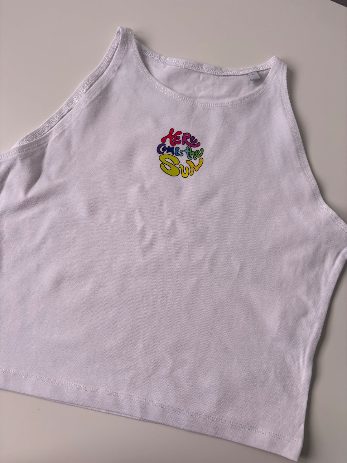 HERE COMES THE SUN CROP TANK TOP LARGE THE MAGIC LABEL