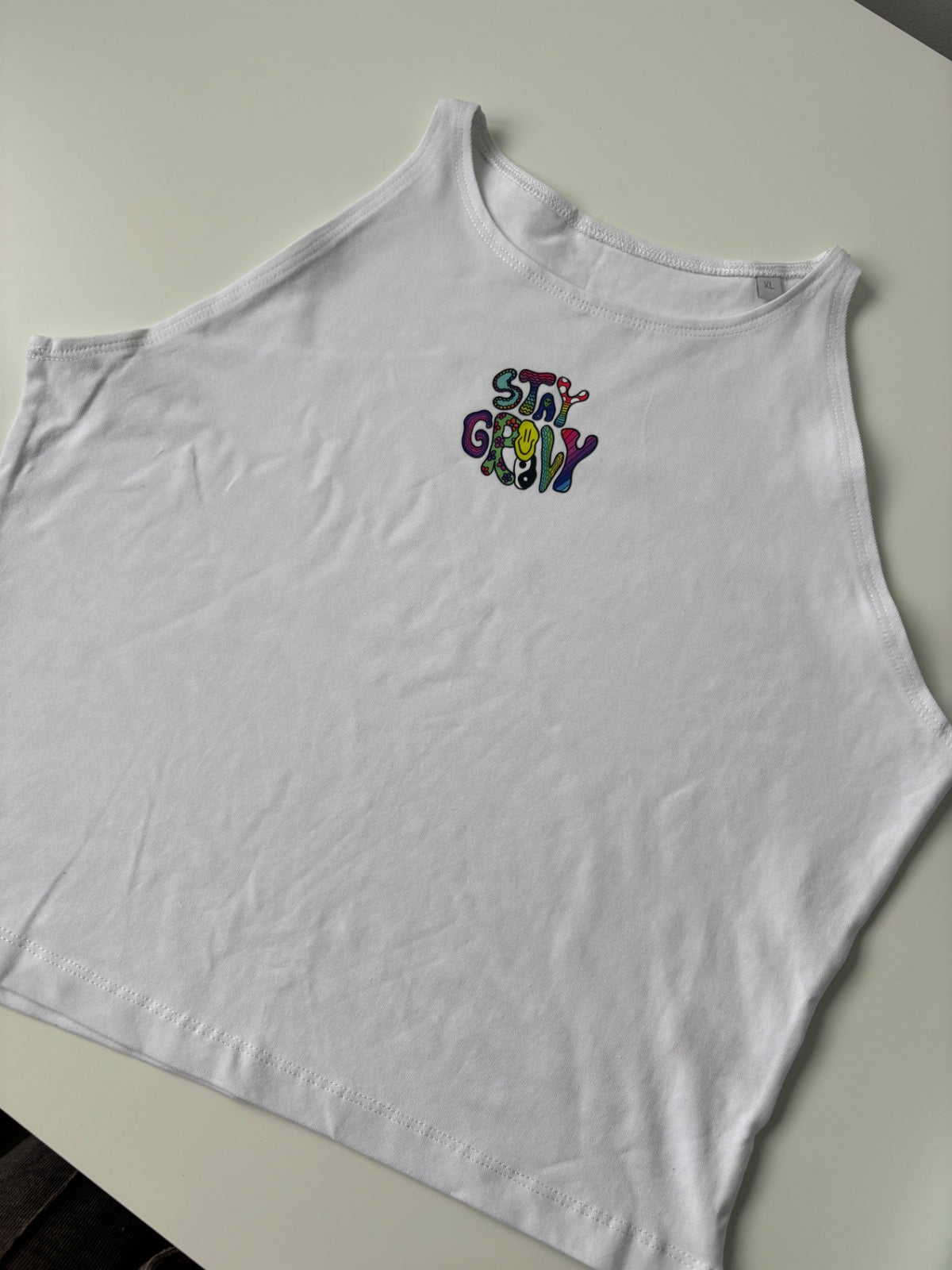 STAY GROOVY CROP TANK TOP XL THE MAGIC LABEL