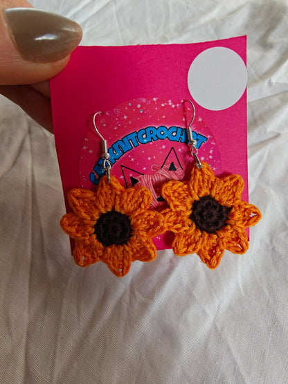 Crochet orange flowers earrings 