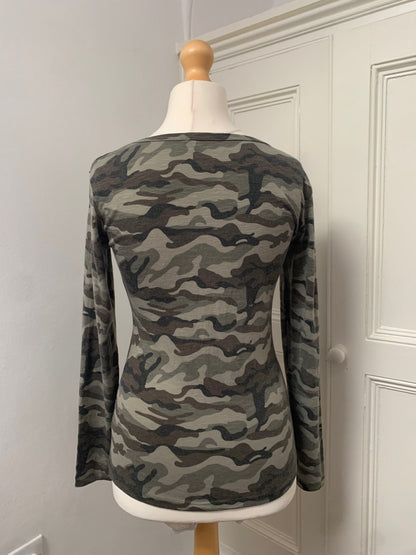 y2k camo studded top