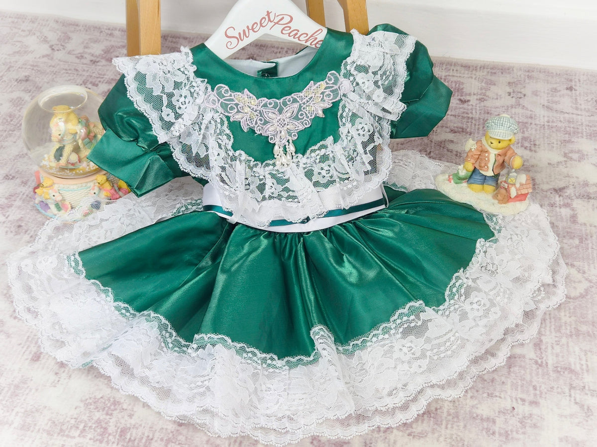 Emerald green vintage party dress